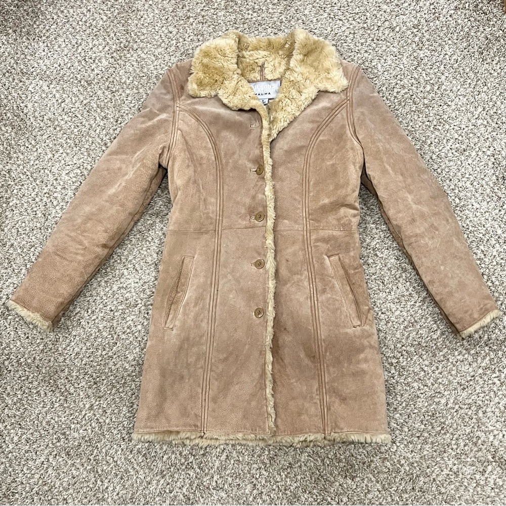 Vintage Wilson’s leather fur lined trim coat